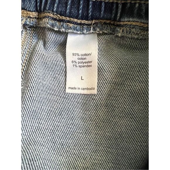 MAURICES jean shorts size L - Picture 4 of 7